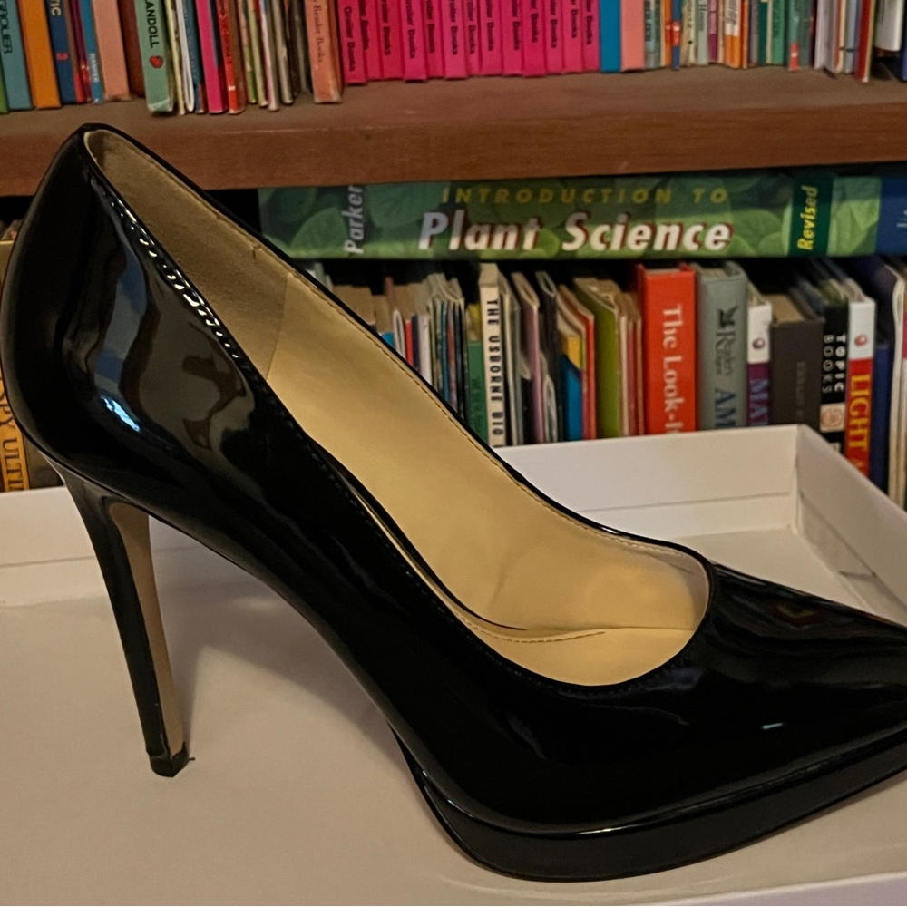 Jessica Simpson Black Platform Heels